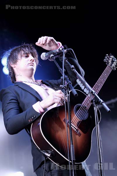 PETER DOHERTY - 2011-09-11 - PARIS - Parc de Bagatelle - Peter Doherty